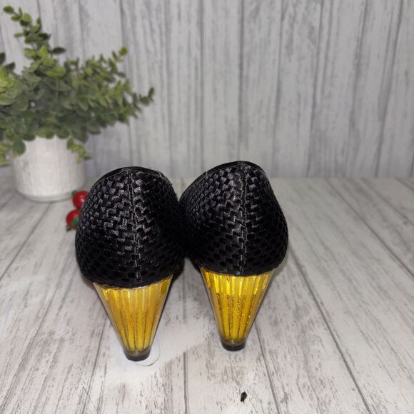 Womens Size 7 Poetic Licence Playland Cherry Peep Toe EUC - Picture 4 of 9